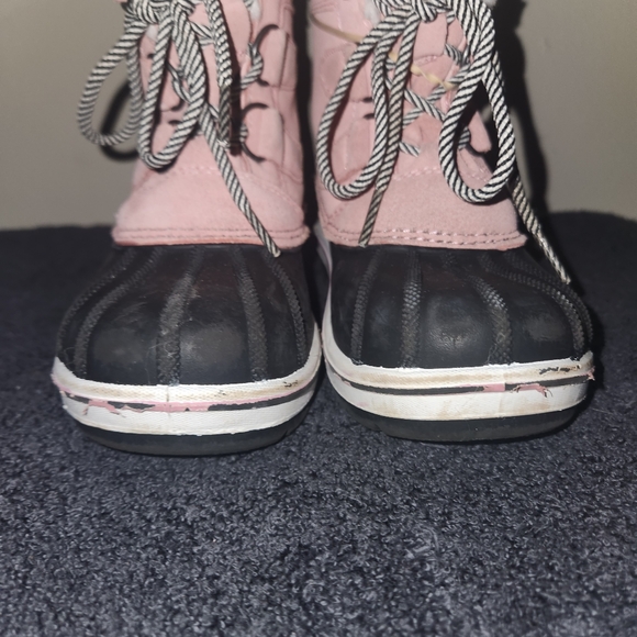 Cat & Jack Pink and Black Girl Winter Waterproof Snow Boots Size 13 Little Girls - Picture 10 of 15